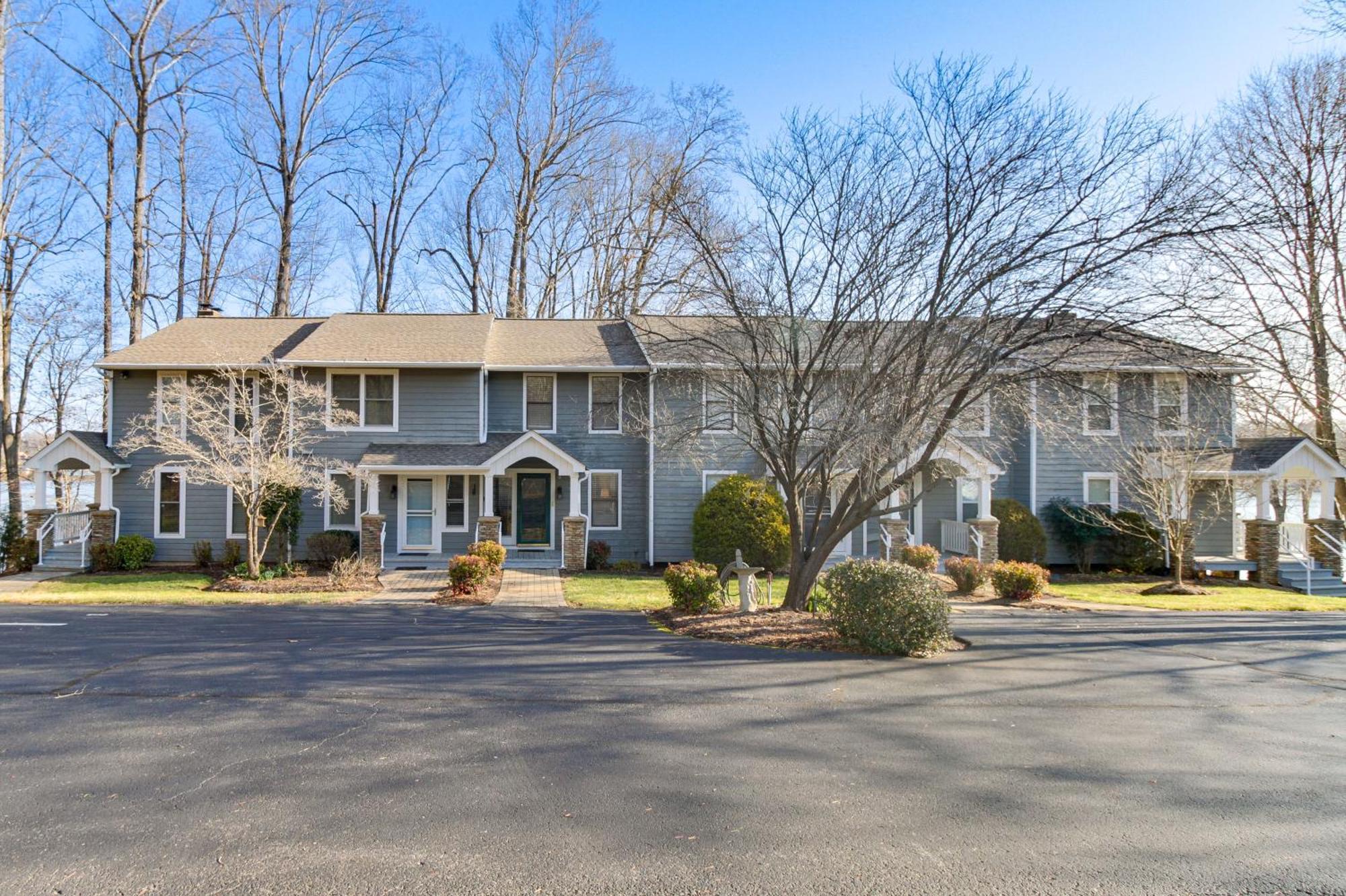 Lakefront Moneta Home With Community Boat Dock! Exterior photo