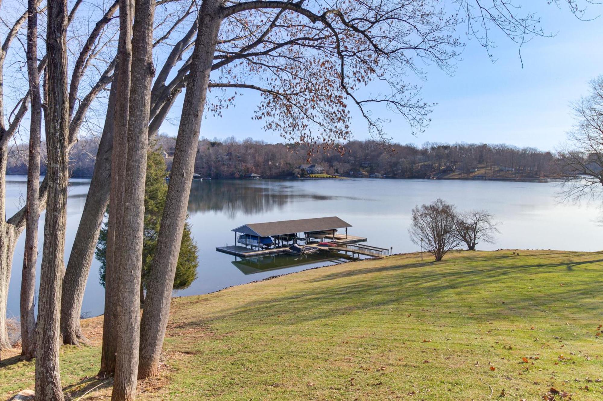 Lakefront Moneta Home With Community Boat Dock! Exterior photo